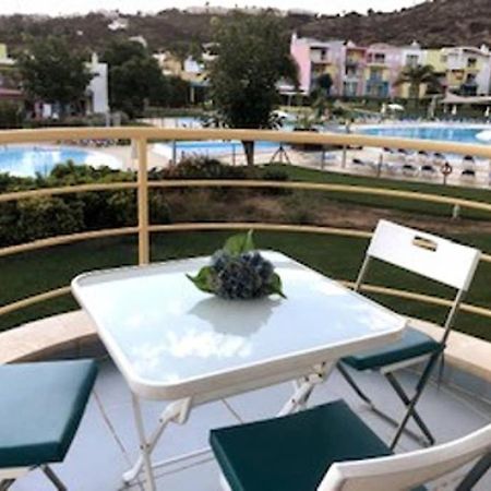 Colorful Cozy Apartment View Αλμπουφέιρα Εξωτερικό φωτογραφία