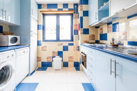Colorful Cozy Apartment View Αλμπουφέιρα Εξωτερικό φωτογραφία