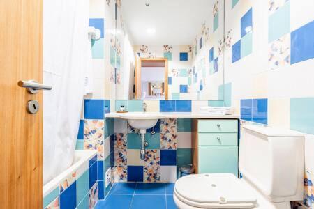 Colorful Cozy Apartment View Αλμπουφέιρα Εξωτερικό φωτογραφία