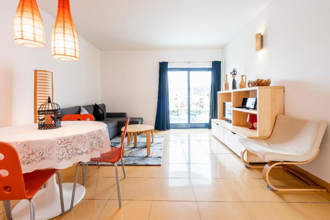 Colorful Cozy Apartment View Αλμπουφέιρα Εξωτερικό φωτογραφία